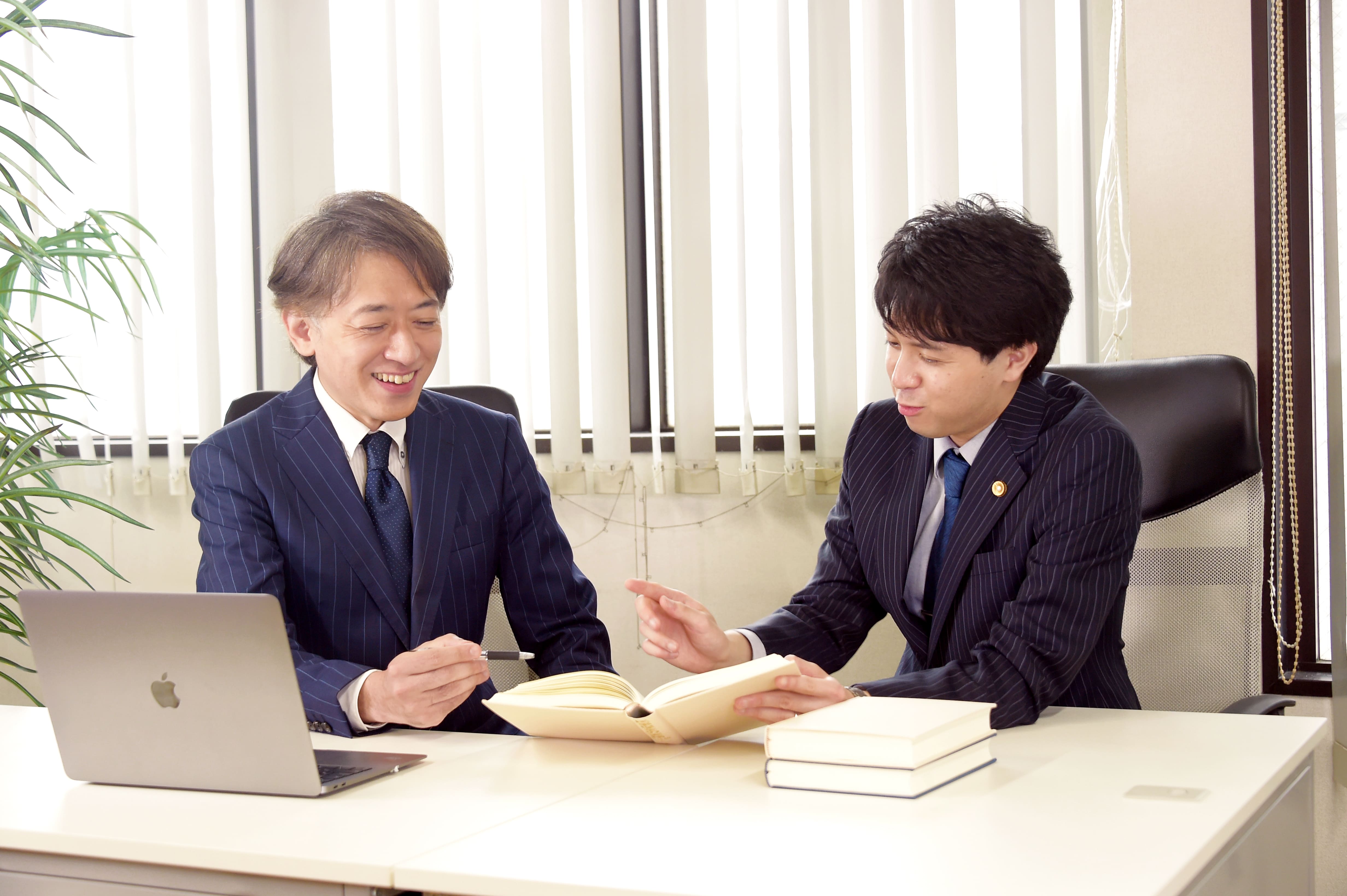 弁護士　栃原 遼太朗